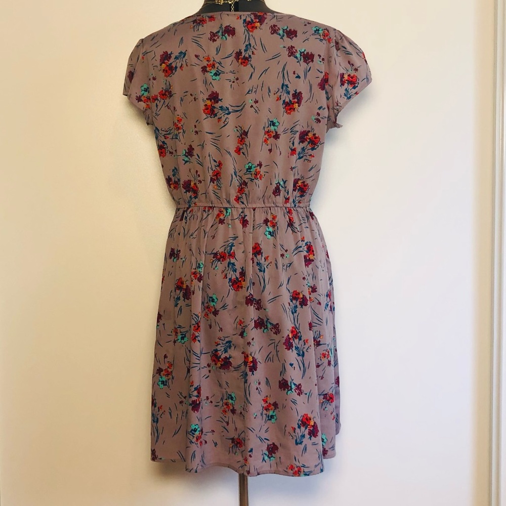 Floral Lilac Dress by American Rag w. Pockets - Picture 3 of 8